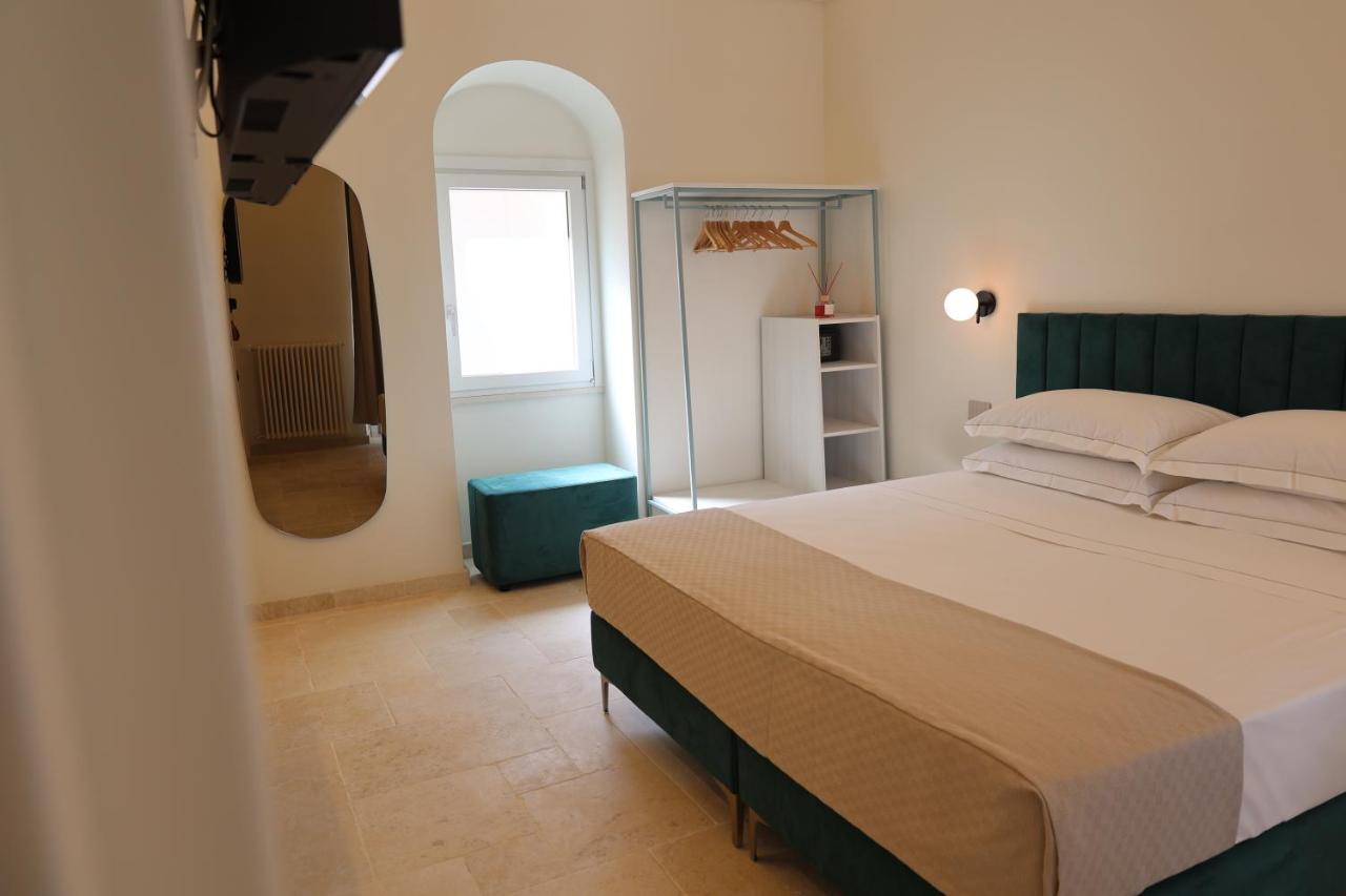 Suites Dimora Garibaldi Peschici Exterior foto